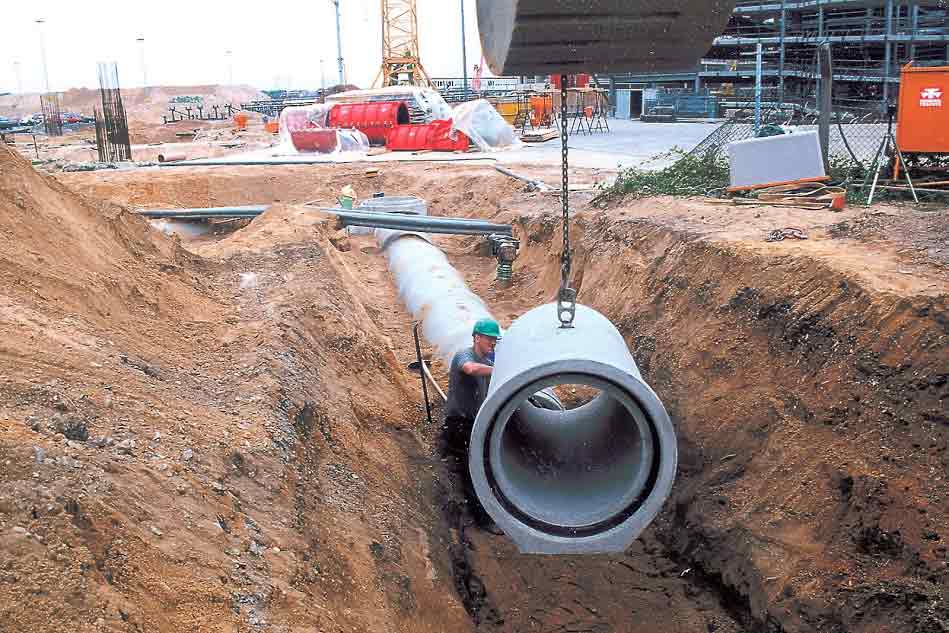 thi công nắp hố ga