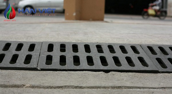 Các bước lắp đặt song chắn rác