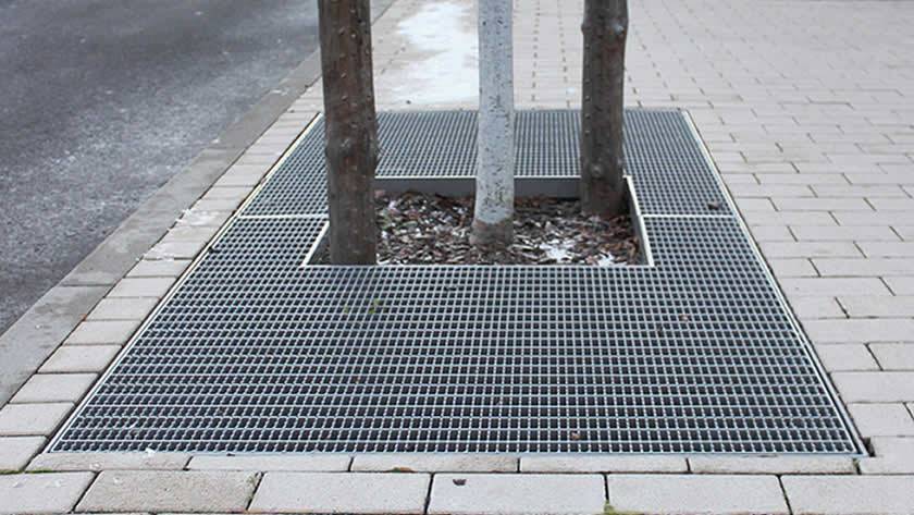 tam grating bao ve goc cay