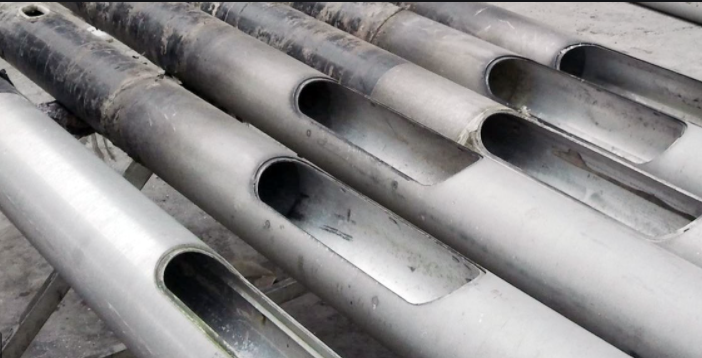 tru nhom nhe hon rat nhieu so voi thep