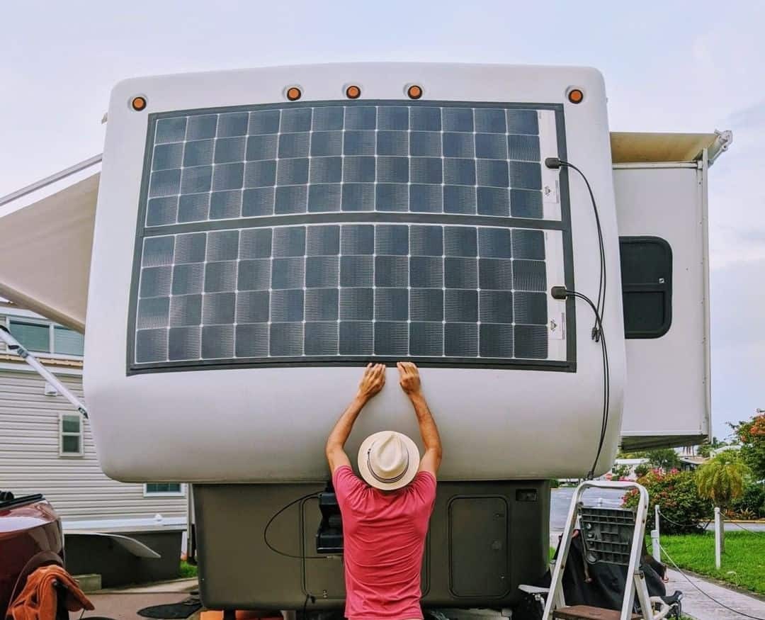 tam pin nang luong mang mong