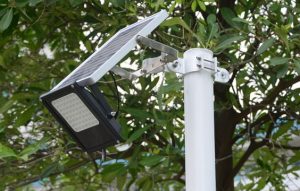 cac loai den led chieu sang nang luong mat troi là giai phap tiet kiem nang luong